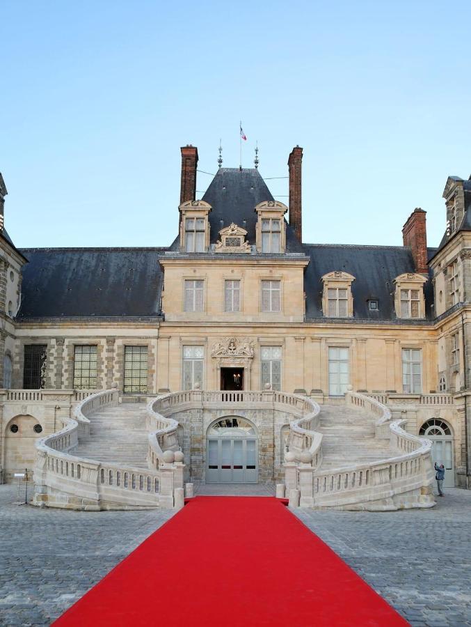 Le Denecourt - A Deux Pas De La Gare Et De La Foret De Fontainebleau Avon ภายนอก รูปภาพ